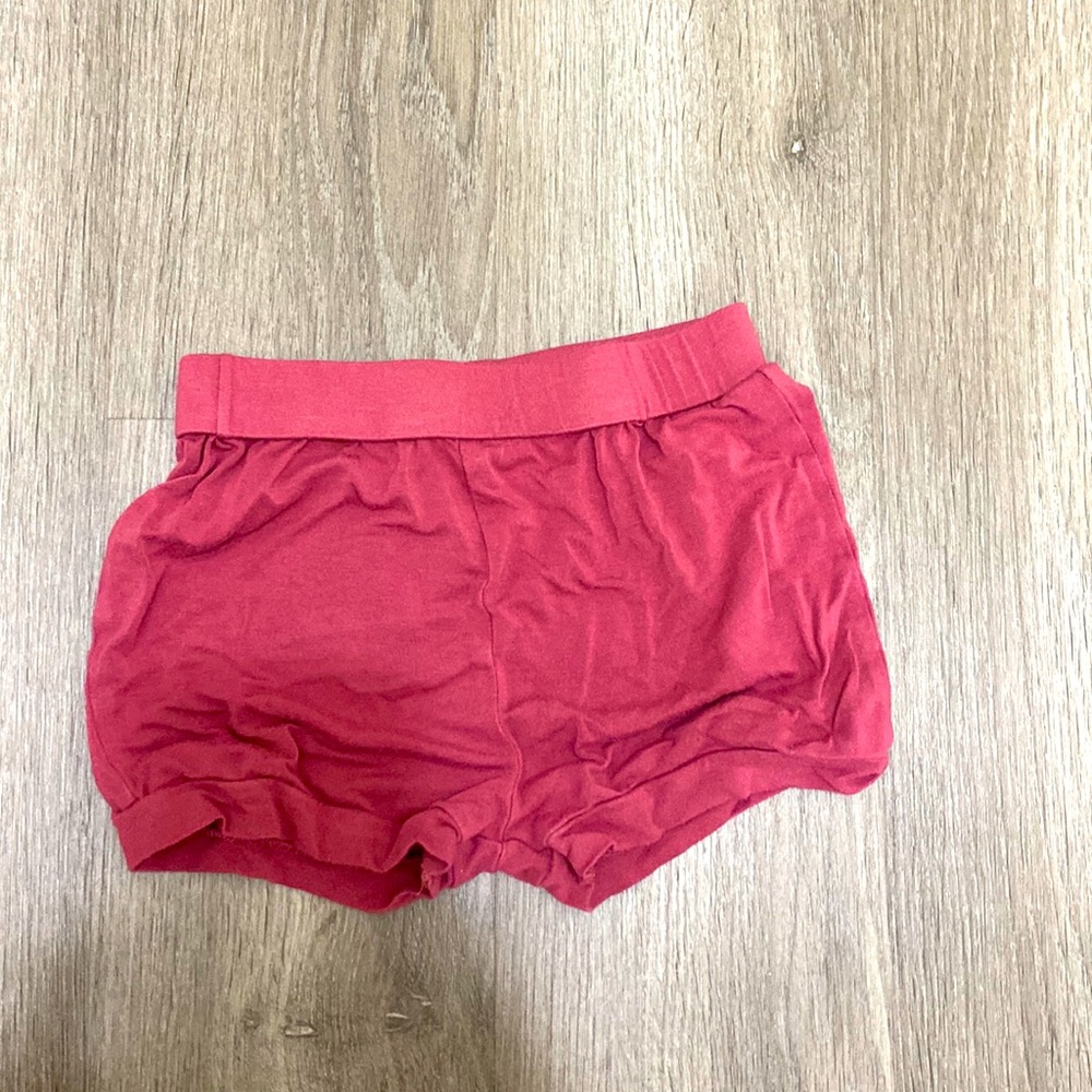 KATE QUINN SHORTS